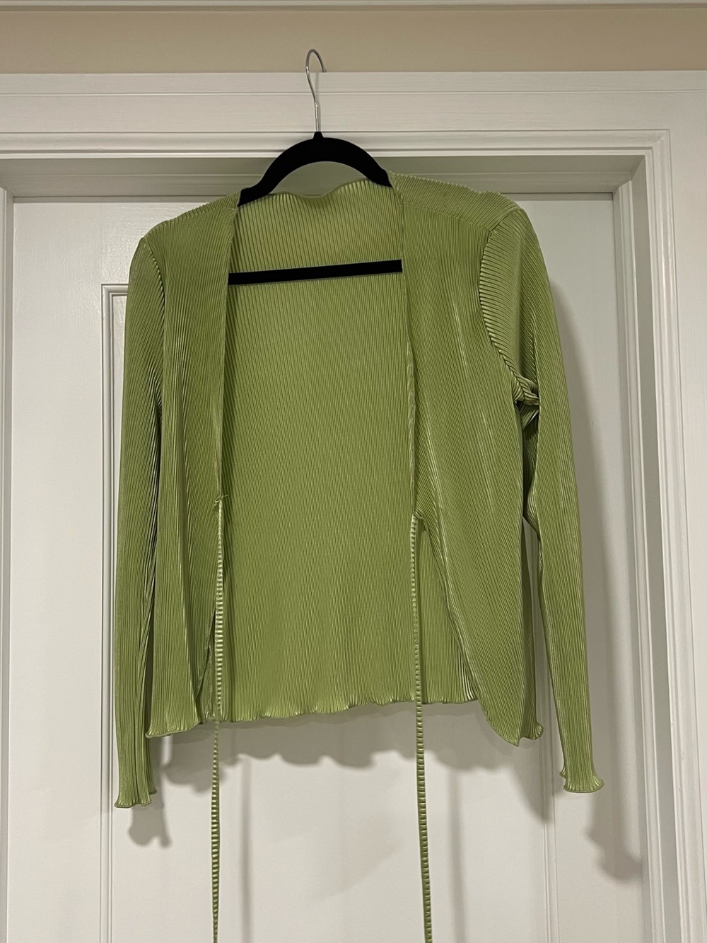 Light Green Women's Open-Front Pleated Cardigan Sweater